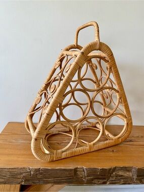 Vintage Boho Woven Rattan Triangle Wine Bottle Holder w/ Handle